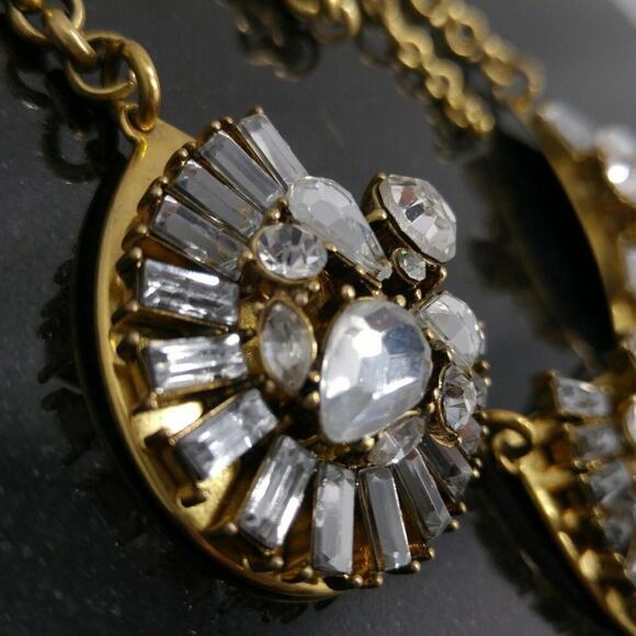 J Crew Clear Rhinestone Gold Tone Necklace, Three Jeweled Pendants, 21 Inches - Picture 4 of 8